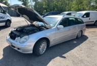 1368297 Mercedes-Benz E 320 T 5G-Tronic, 224hp, -2003 (Repair object)