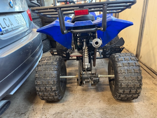 1516421-4 Quad bike (Repair item)