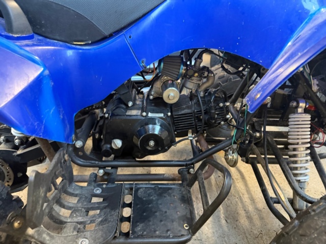 1516421-6 Quad bike (Repair item)