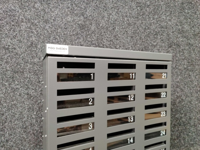 1557422-6 Locking device not available