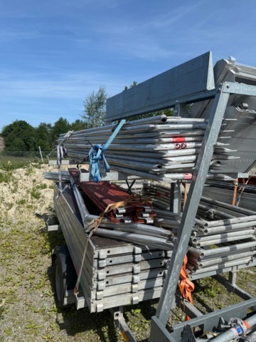 1352279-7 Construction scaffolding trailer Temared 2022 including scaffolding