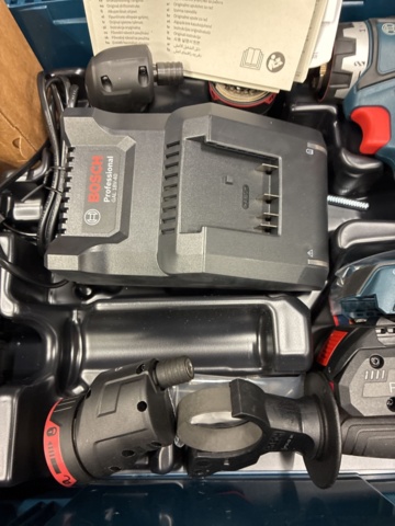 1557586-11 Borrskruvdragare Bosch GSR 18V-90
