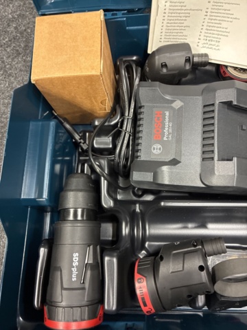 1557586-12 Borrskruvdragare Bosch GSR 18V-90