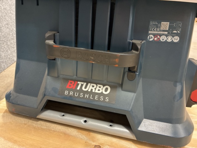 1557650-17 Bordcirkelsåg Bosch BOSCH GTS 18V-70 & Arbetsbord Bosch GTA560