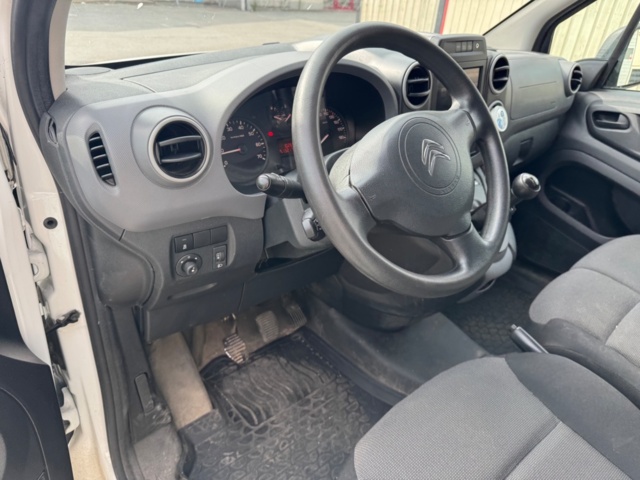 1405978-32 Citroën Berlingo Van Increased Payload 1.6 BlueHDi 75 8v Manual, 75hp, 2017