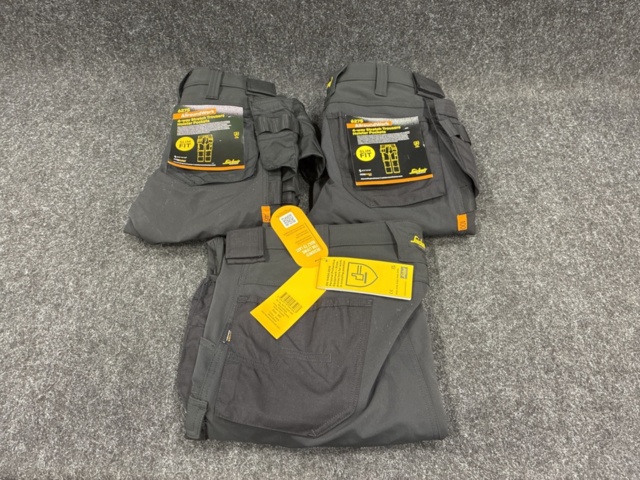 1557717-1 3 st Arbetsbyxor Snickers Workwear, Strl 60, 46 & 100