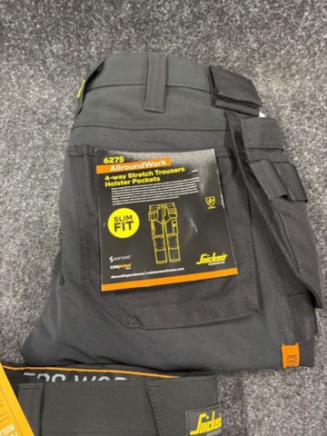 1557717-6 3 st Arbetsbyxor Snickers Workwear, Strl 60, 46 & 100