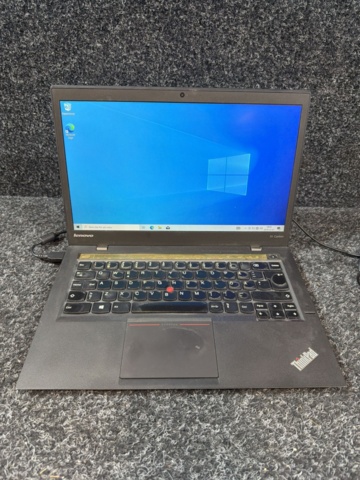 Bärbar dator i7 / 8 GB RAM / 256 GB med laddare - Lenovo ThinkPad X1 Carbon