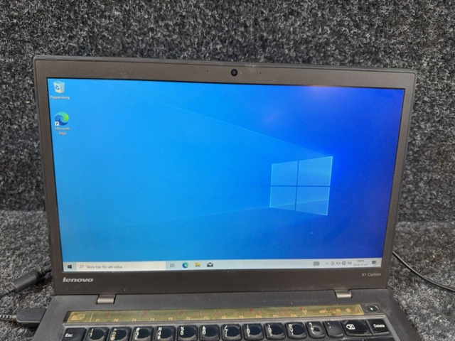 1516497-5 Bärbar dator  i7 / 8 GB RAM / 256 GB med laddare - Lenovo ThinkPad X1 Carbon