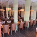 1532098-1 Tables and chairs for restaurant (approx. 100 guests)