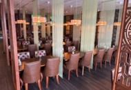 1532098 Bord och stolar för restaurang (ca 100 gäster)