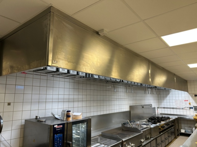 1532079-2 Fläktkåpa med Ansulex brandbekämpning
