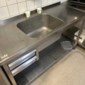 1532059-2 Rostfri diskbänk med ho & utdragslådor
