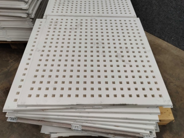 1558016-5 Ca 260 st Akustiktakskivor