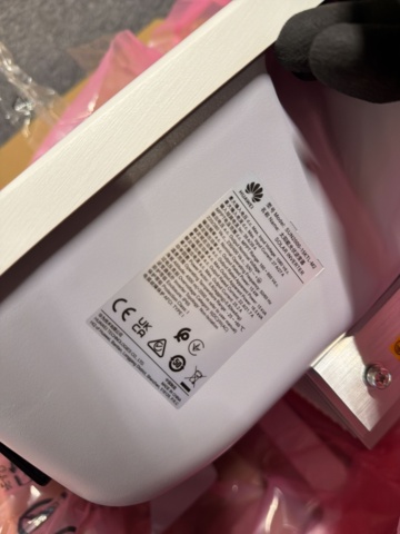 1516517-3 Växelriktare – Huawei SUN2000-15KTL-M2 (Ny/oanvänd)