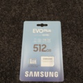 1557384-8 Batteriladdare Nitecore USN4 Pro & microSD-kort Samsung EVO Plus 512 GB