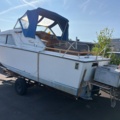 1516217-3 Motorbåt med båtvagn och motor - Coronet 24