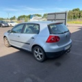 1516220-3 Volkswagen Golf 5-dörrar 1.6 Manuell, 102hk, -2007 (Reparationsobjekt)