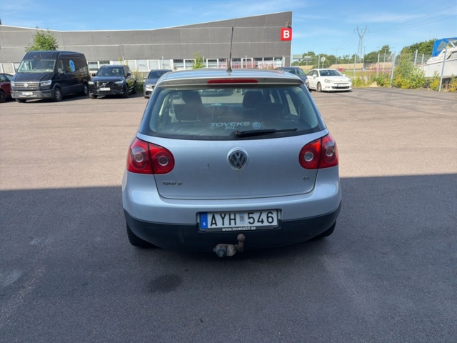 1516220-4 Volkswagen Golf 5-dörrar 1.6 Manuell, 102hk, -2007 (Reparationsobjekt)