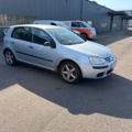1516220-7 Volkswagen Golf 5-dörrar 1.6 Manuell, 102hk, -2007 (Reparationsobjekt)