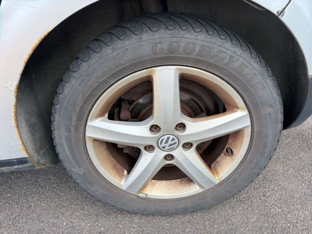 1516220-12 Volkswagen Golf 5-dörrar 1.6 Manuell, 102hk, -2007 (Reparationsobjekt)
