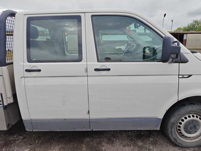 1484396-44 Volkswagen Transporter Chassi Dubbelhytt T28 2.0 TDI BMT 4Motion -2017