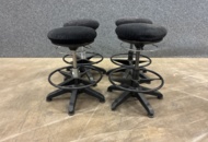 1558028 4 st Ergonomiska Sittpallar/Verkstadspallar Global