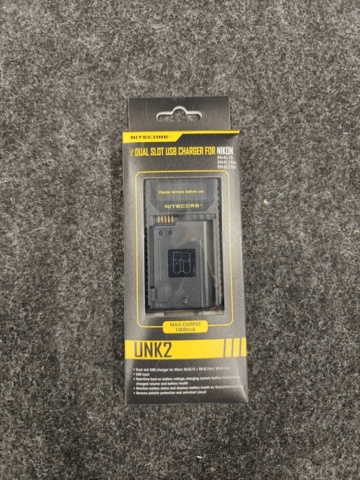 1558227-10 Batteriladdare för kamerabatterier Nitecore