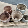 1557443-3 5 pcs Pots