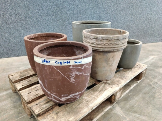 1557443-4 5 pcs Pots