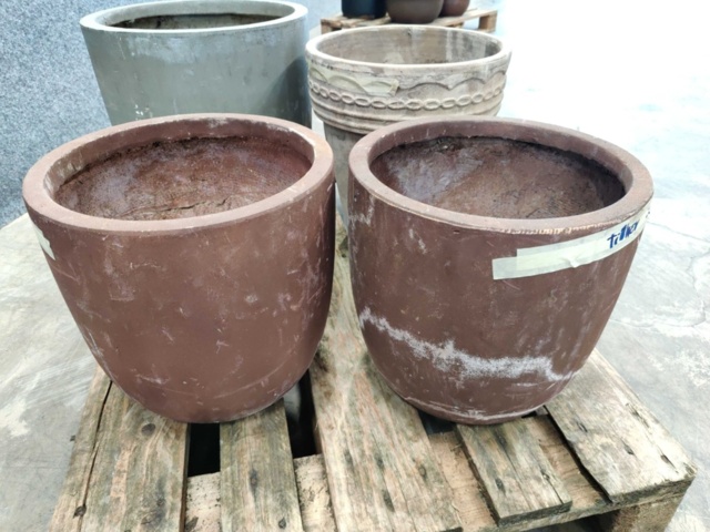 1557443-6 5 pcs Pots