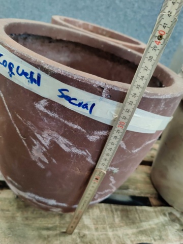 1557443-13 5 pcs Pots