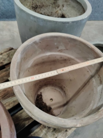 1557443-14 5 pcs Pots