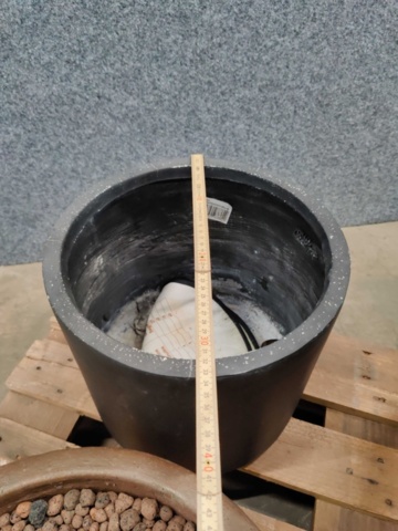 1557444-16 4 pcs Pots
