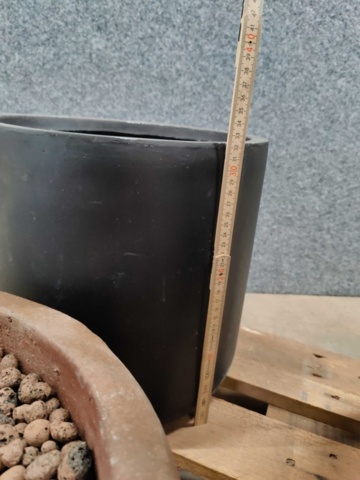 1557444-17 4 pcs Pots
