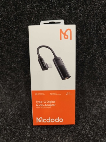 1558238-9 Adaptrar, kablar m.m.