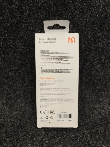 1558238-10 Adaptrar, kablar m.m.