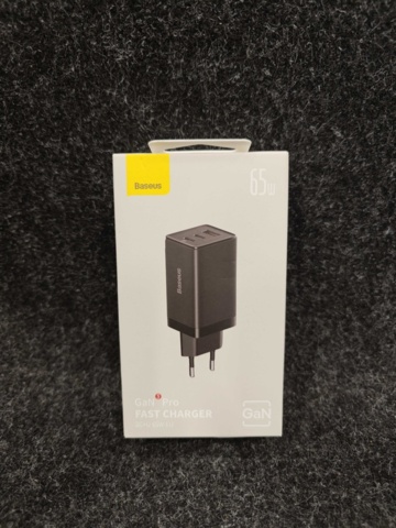 1558238-23 Adaptrar, kablar m.m.
