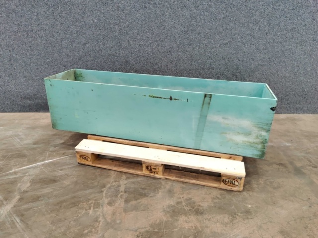 1557446-1 Utomhuskruka 1670*400*430mm