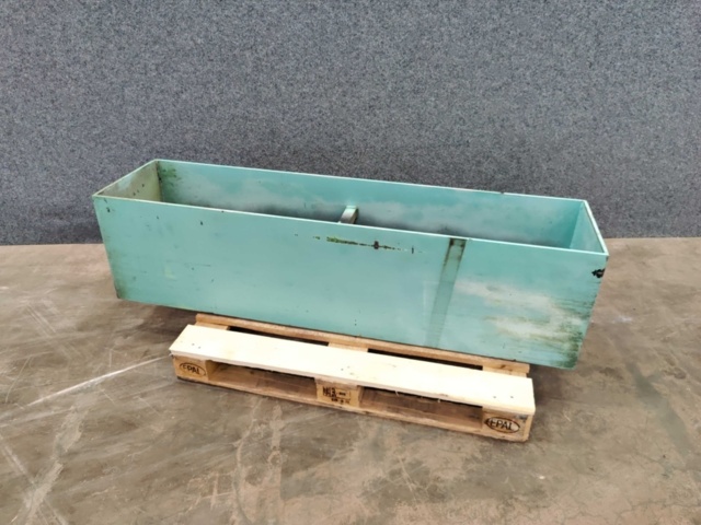 1557446-2 Utomhuskruka 1670*400*430mm