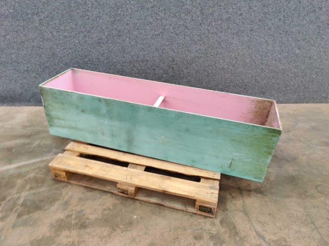 1557447-2 Utomhuskruka 1670*400*430mm