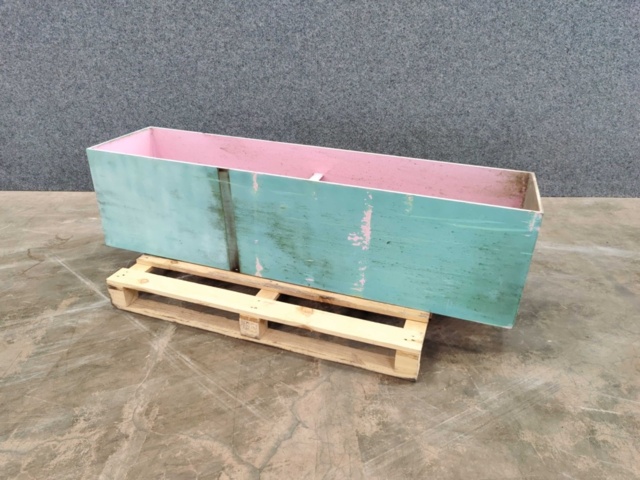 1557449-2 Utomhuskruka 1670*400*430mm