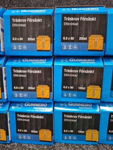 1557781-3 15 st Förpackningar Träskruv Försänkt, Gunnebo