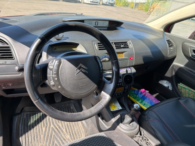 1516221-22 Citroën C4 1.6 Manuell, 109hk, -2006