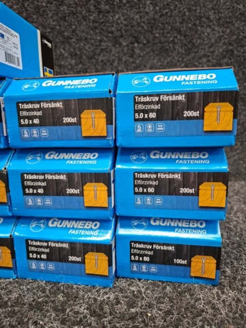 1557782-4 14 st Förpackningar Träskruv Försänkt, Gunnebo