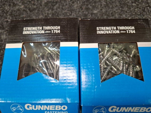 1557784-7 1600 st Träskruv Försänkt 4.5x80 & 6.0x50mm, Gunnebo