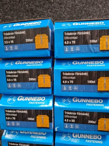 1557787-5 30 st Förpackningar Träskruv Försänkt, Gunnebo