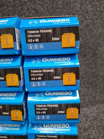 1557787-9 30 st Förpackningar Träskruv Försänkt, Gunnebo