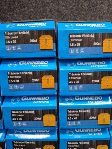 1557788-7 30 st Förpackningar Träskruv Försänkt, Gunnebo