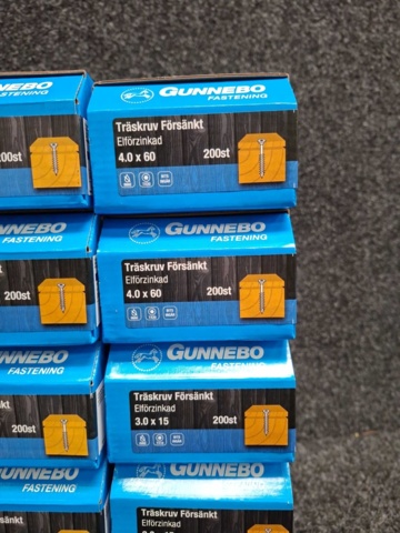 1557788-9 30 st Förpackningar Träskruv Försänkt, Gunnebo